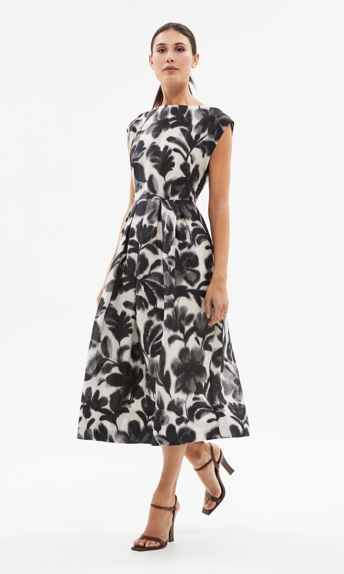 Spring Summer 25 | 720