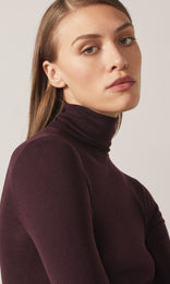 Apsley Turtle Neck Knit Bordeaux