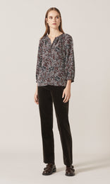 Skye Top Walnut