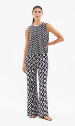 Luna S/less Top Navy/Ecru