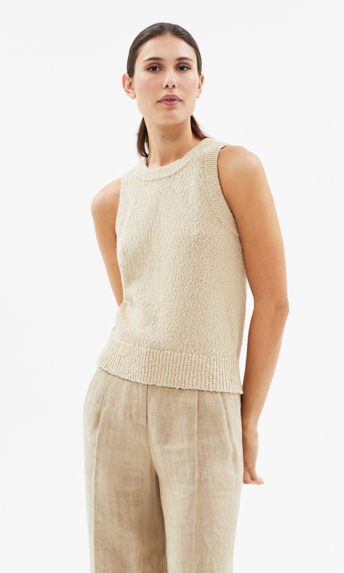 Vela Tank Reflection