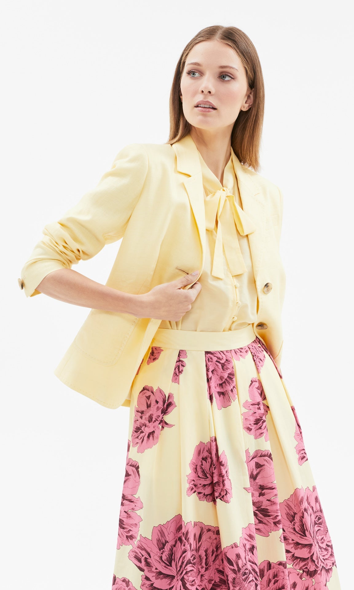 Spring Summer 25 | 010