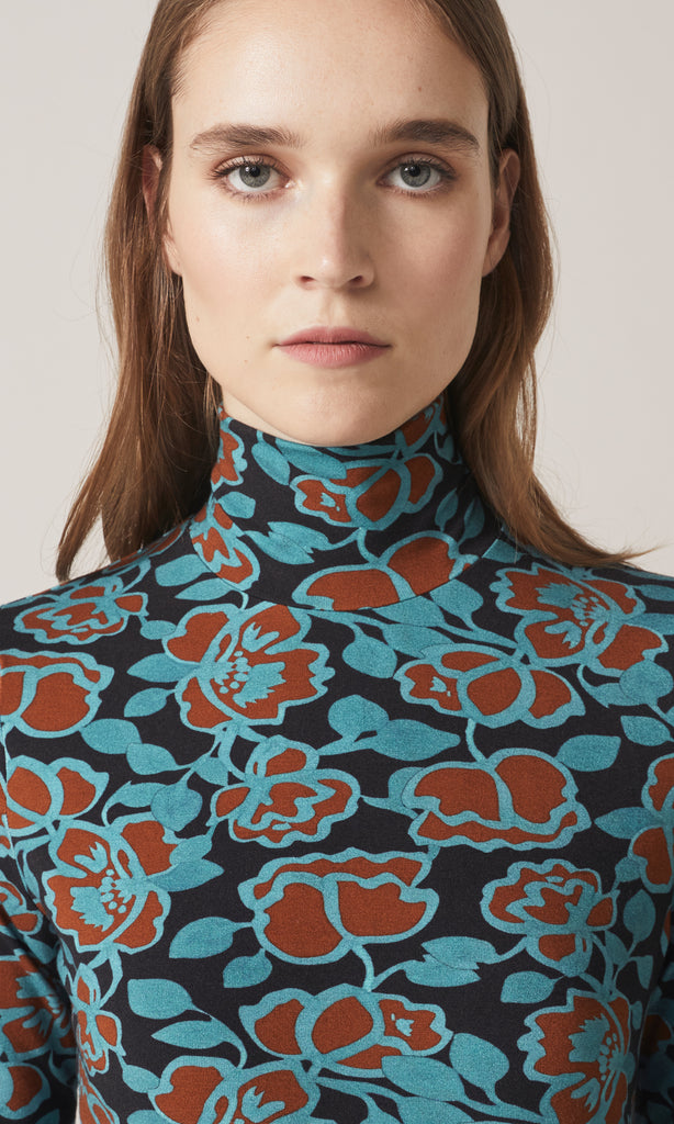 Jana Roll NeckTop Chocolate