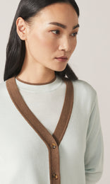 Kirkcaldy Vee Cardigan Mint