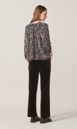 Skye Top Walnut
