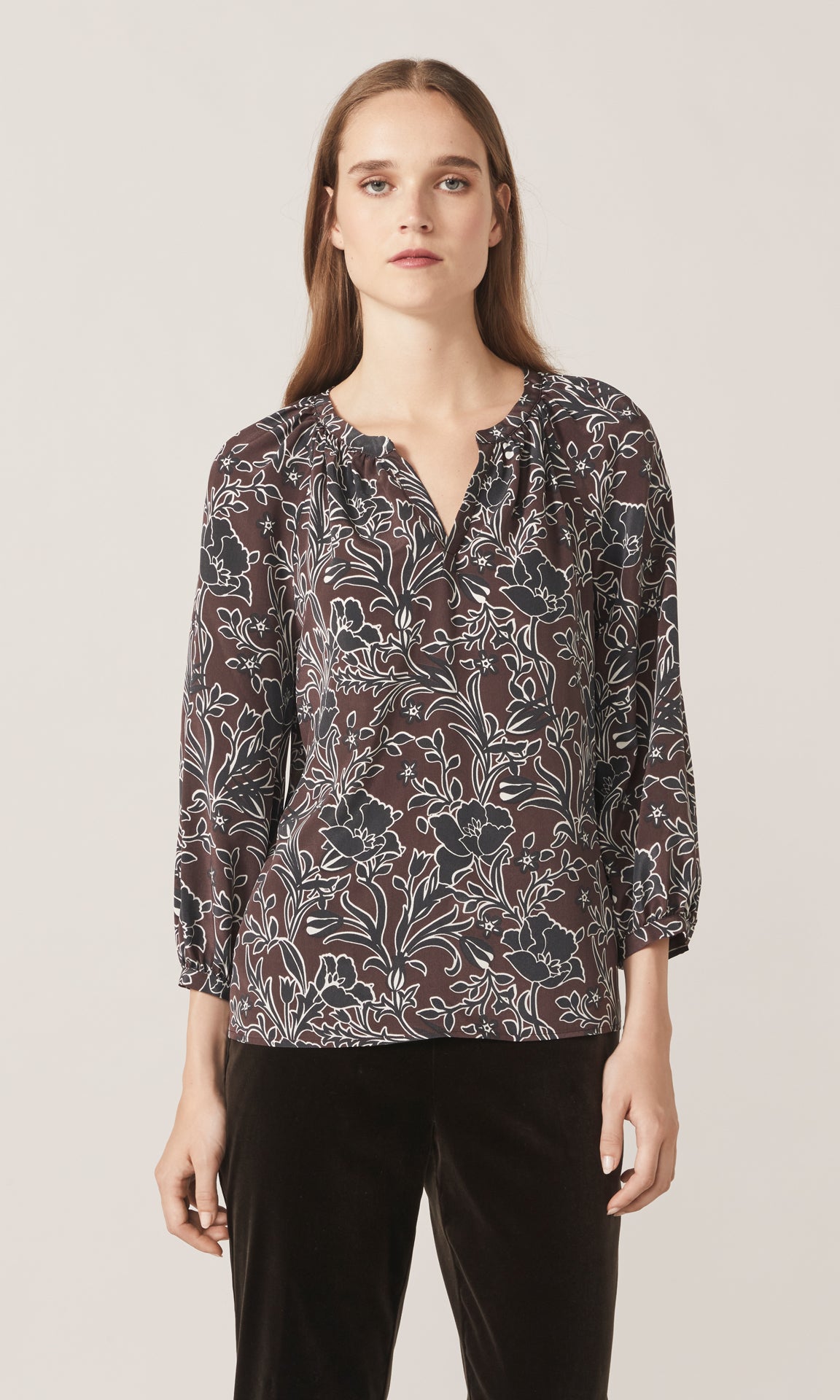 Skye Top Walnut