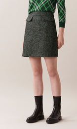 Goodrich luxurious high-end wool, alpaca and linen blend A-line mini skirt with flap pockets in green herringbone