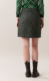 Goodrich luxurious high-end wool, alpaca and linen blend A-line mini skirt with flap pockets in green herringbone